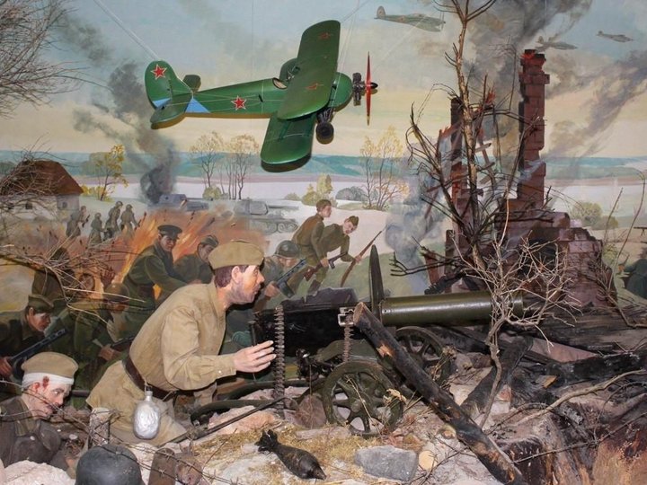 Выставка «Сталинградская битва: Герои и подвиги»