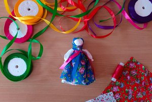 Мастер-класс «Тряпичная кукла-столбушка»