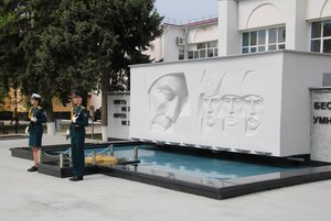 «Восславим героя– солдата!»