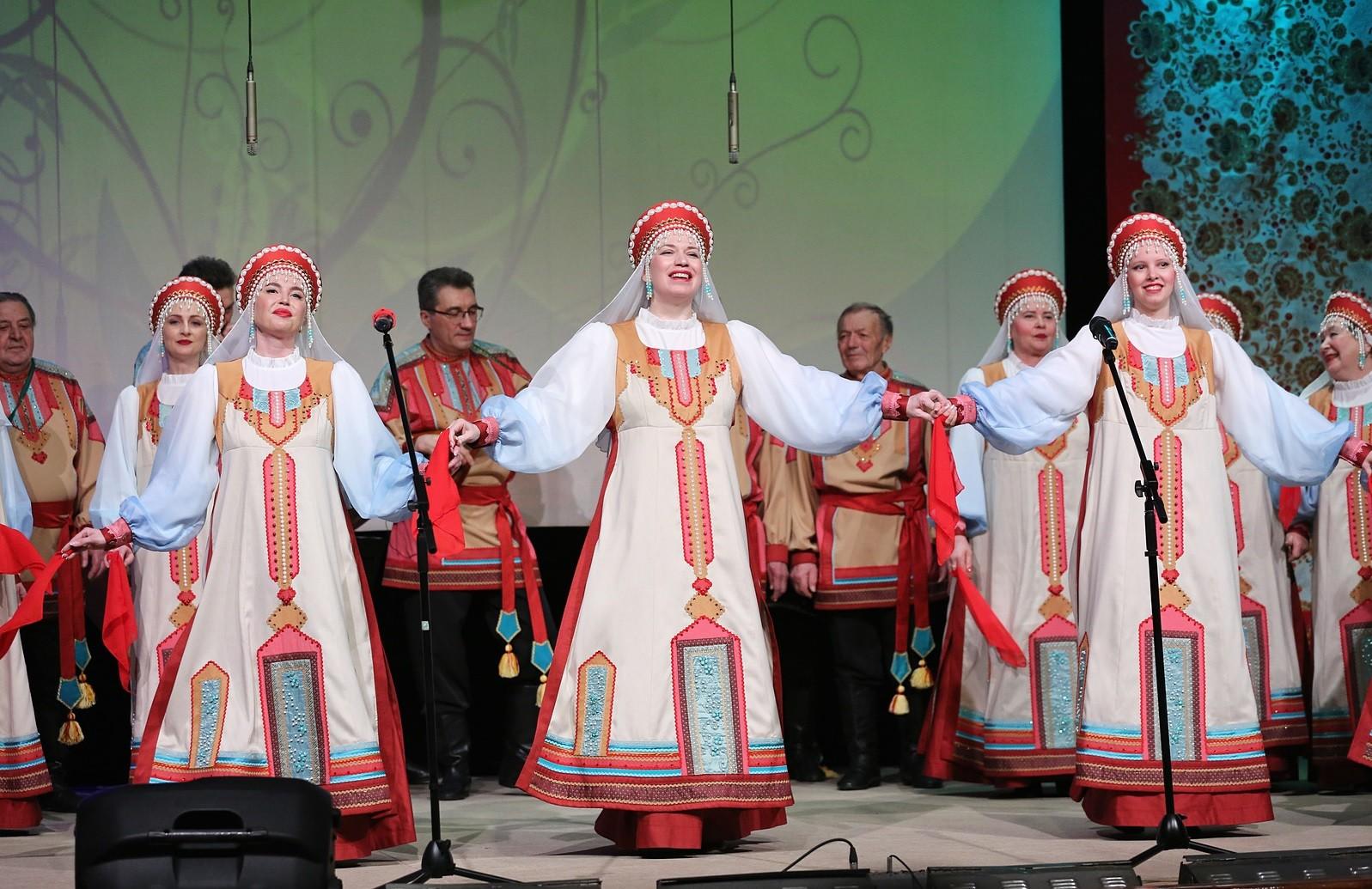 Презентация и набор в Хор русской песни «Родник» имени В. В. Кулёмина