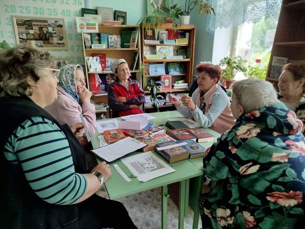 «Чудесный мир библиотеки» день открытых дверей Общероссийский день библиотек