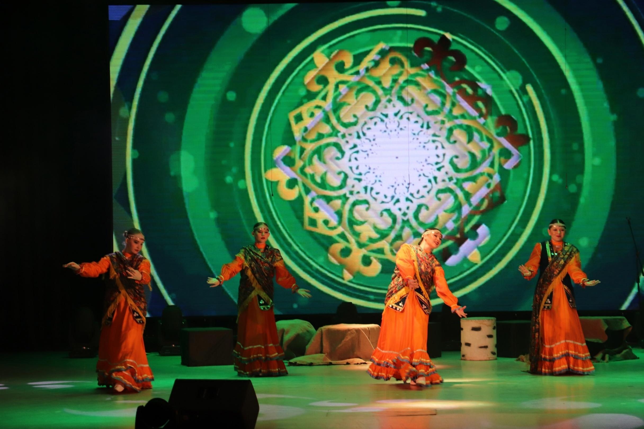 Мастер-класс «Обучение танцевальным элементам башкирского народного танца»