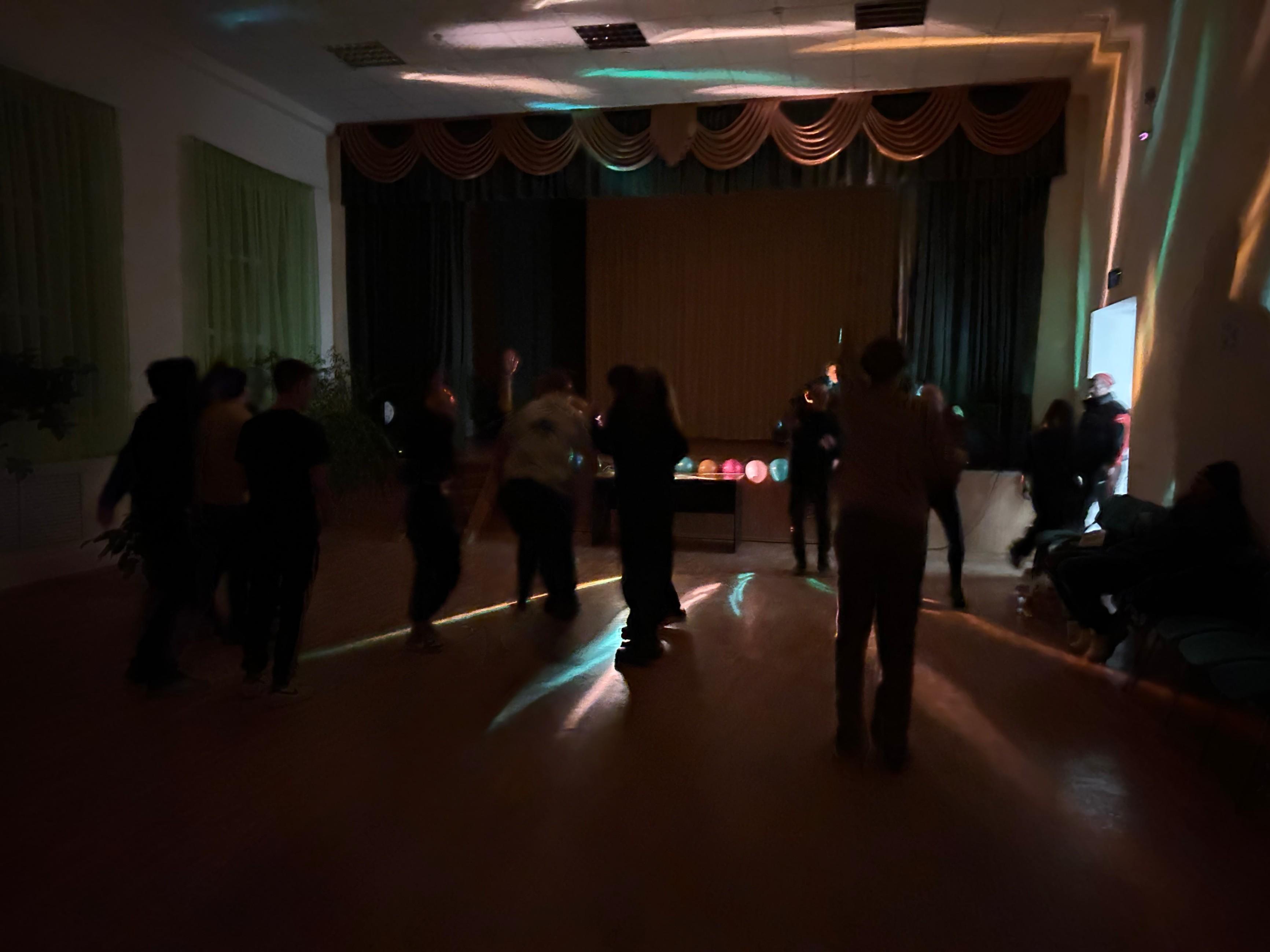 «Вечер субботы» дискотека