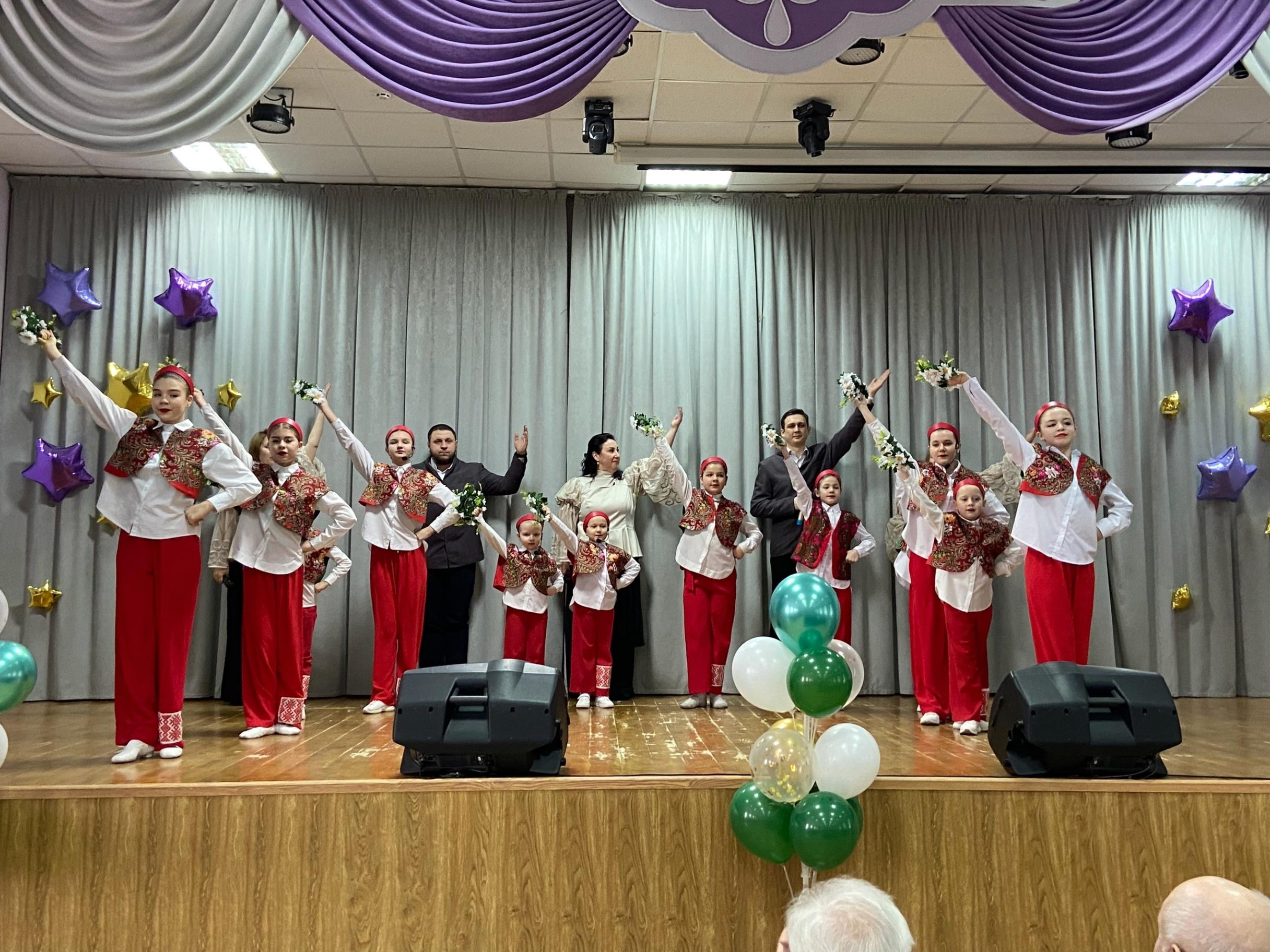 Музыкальная гостиная «Поющие души России»