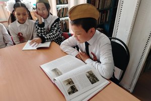 Патриотический час «Героями не рождаются – героями становятся»