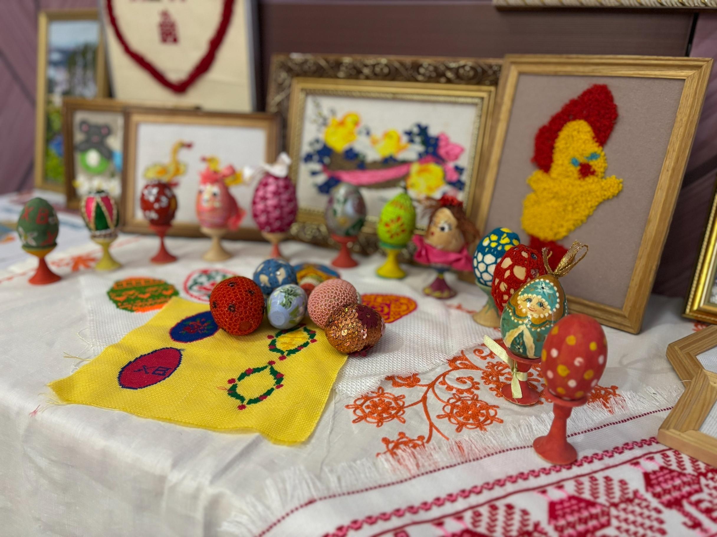 Выставка творческих работ «Пасхальные мотивы»