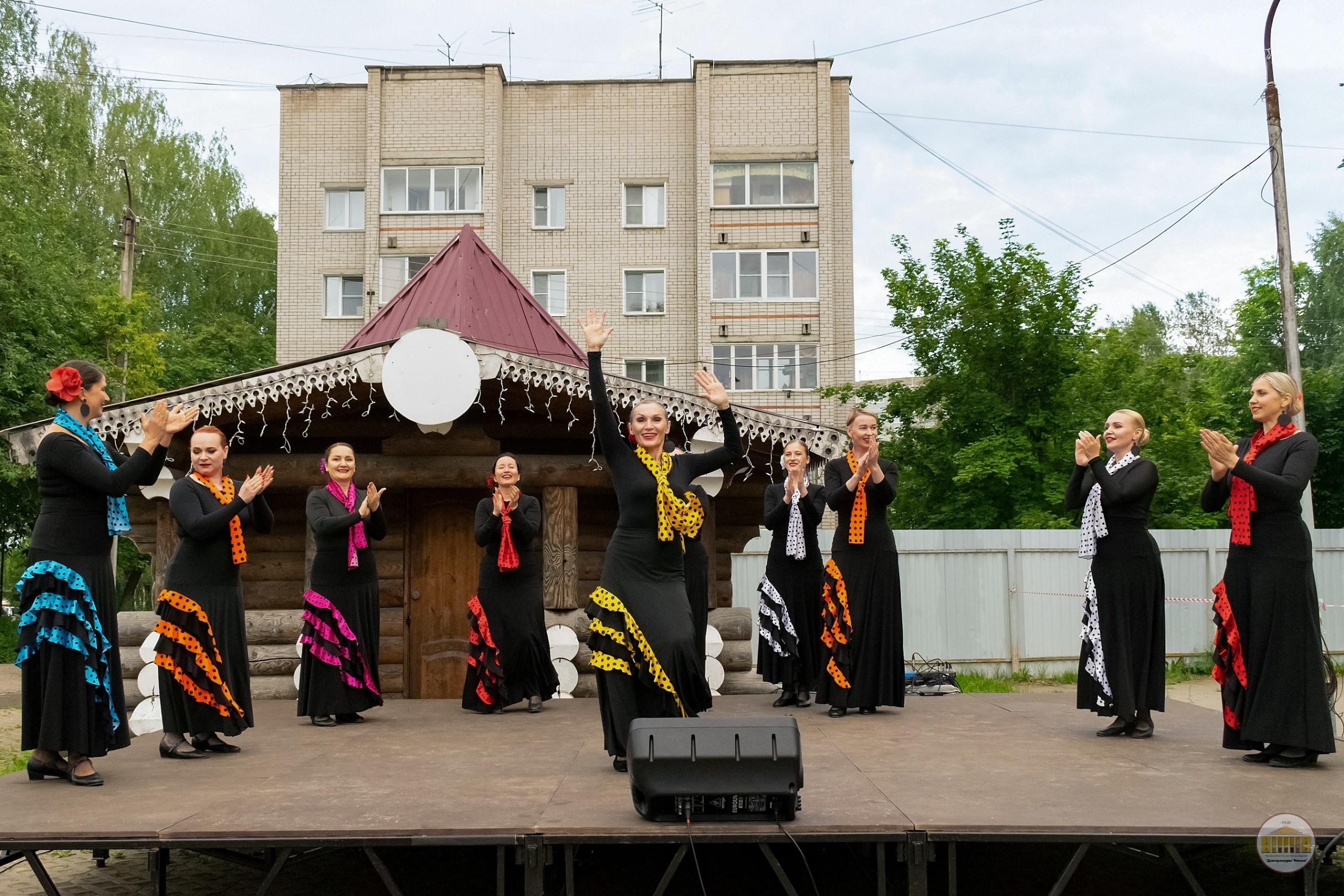 «Живёт в веках любовь и верность»: концертная программа