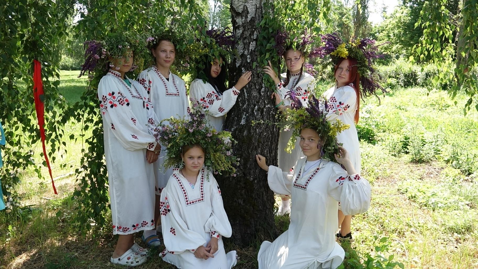 Православный праздник «Троицкие забавы»