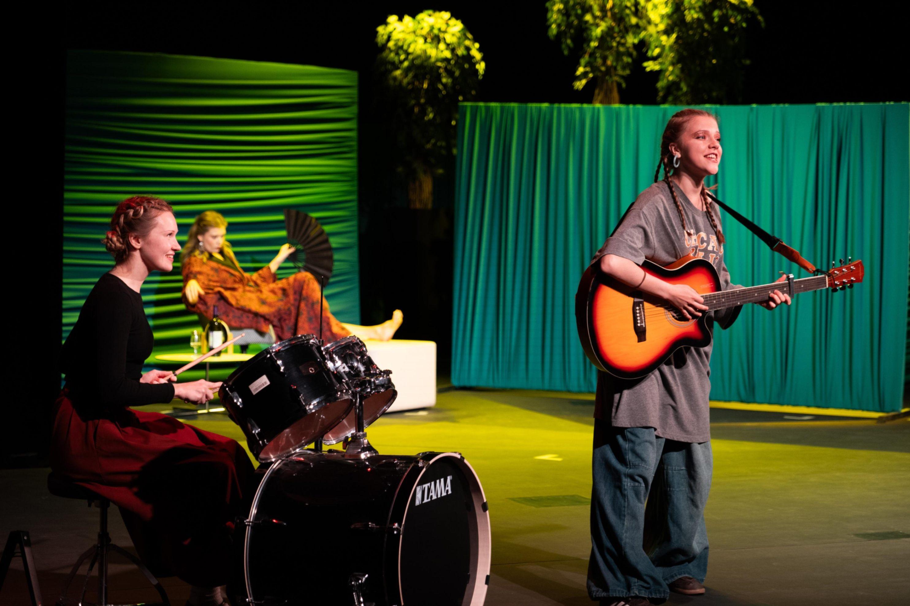 Спектакль «Сны Миши Бальзаминова»