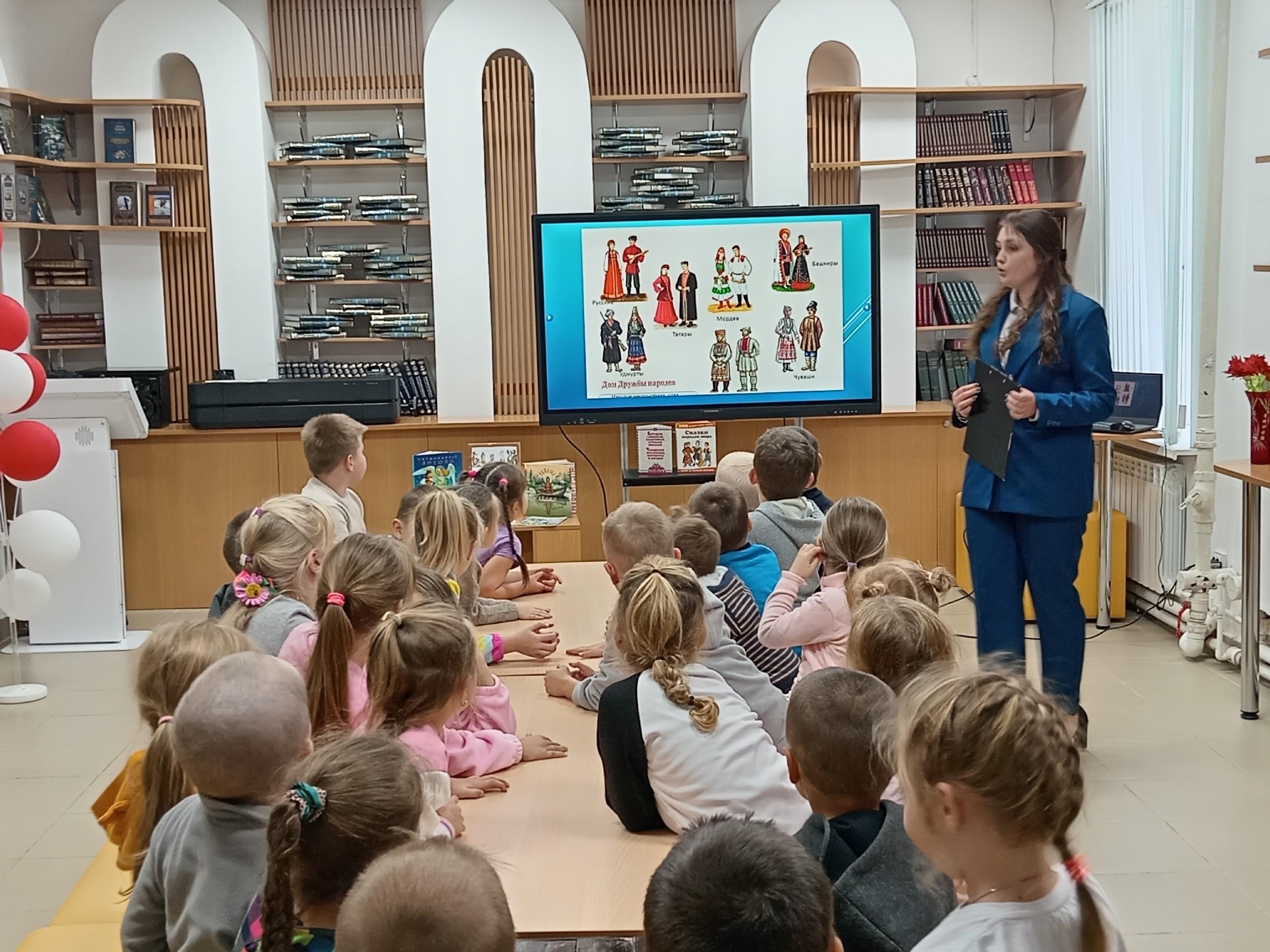 Фольклорные посиделки «Народные забавы»