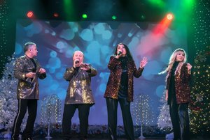 Шоу-программа «Новый год в Саян Ремо»