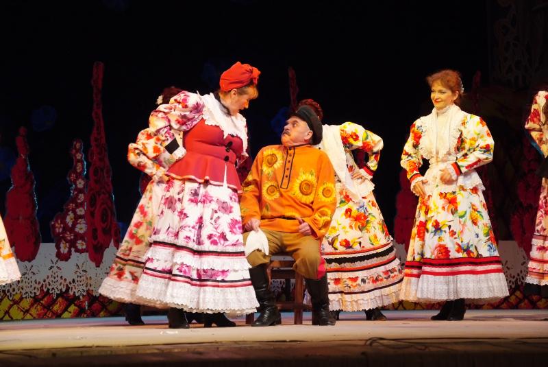 Музыкальная комедия «Бабий бунт»