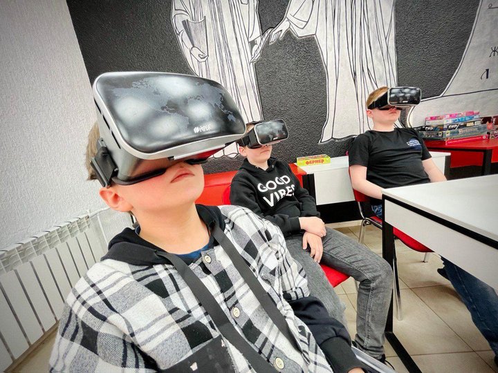 Виртуальная реальность в образовании. Виртуальная реальность Волгоград. Волгоградские школьники.