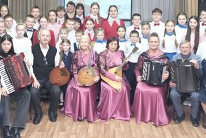 Концертная программа «Есть только миг…»