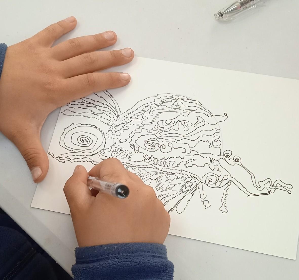 Медитативное рисование в стиле «Зентангл»