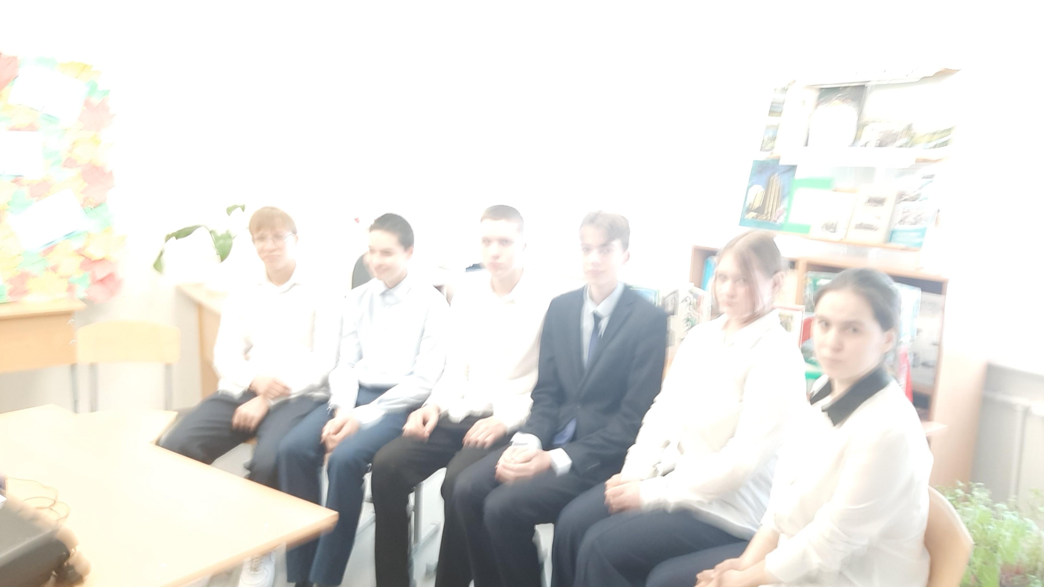 Литературный час 《Великие полководцы Великой Отечественной войны》