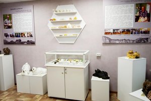 Выставка «Иван Евстифеев. Роман с камнем»