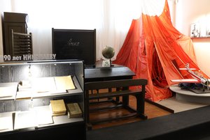 Экспозиция «Детство и юность Андрияна Николаева»