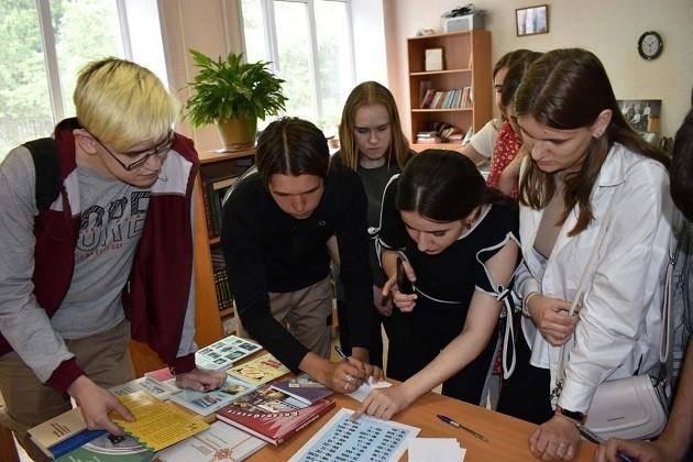 Книжный квест «Найди ответ»