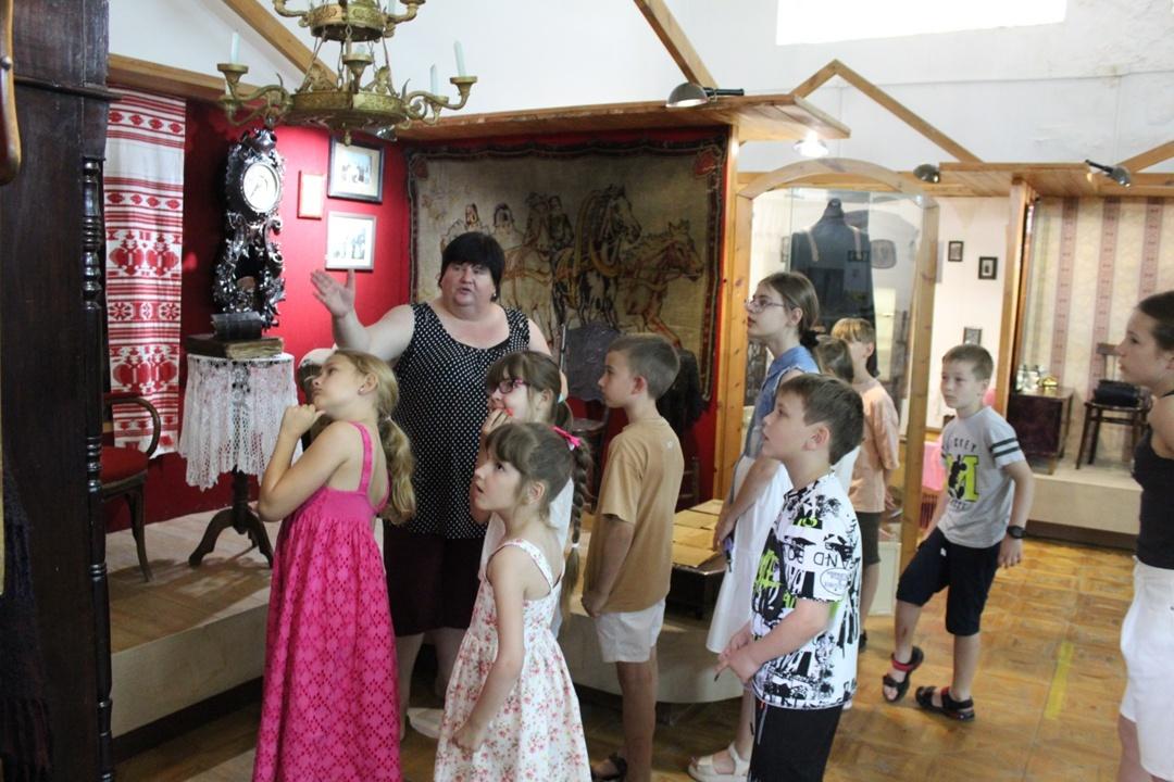 Выставка «Купечество села Петровского»
