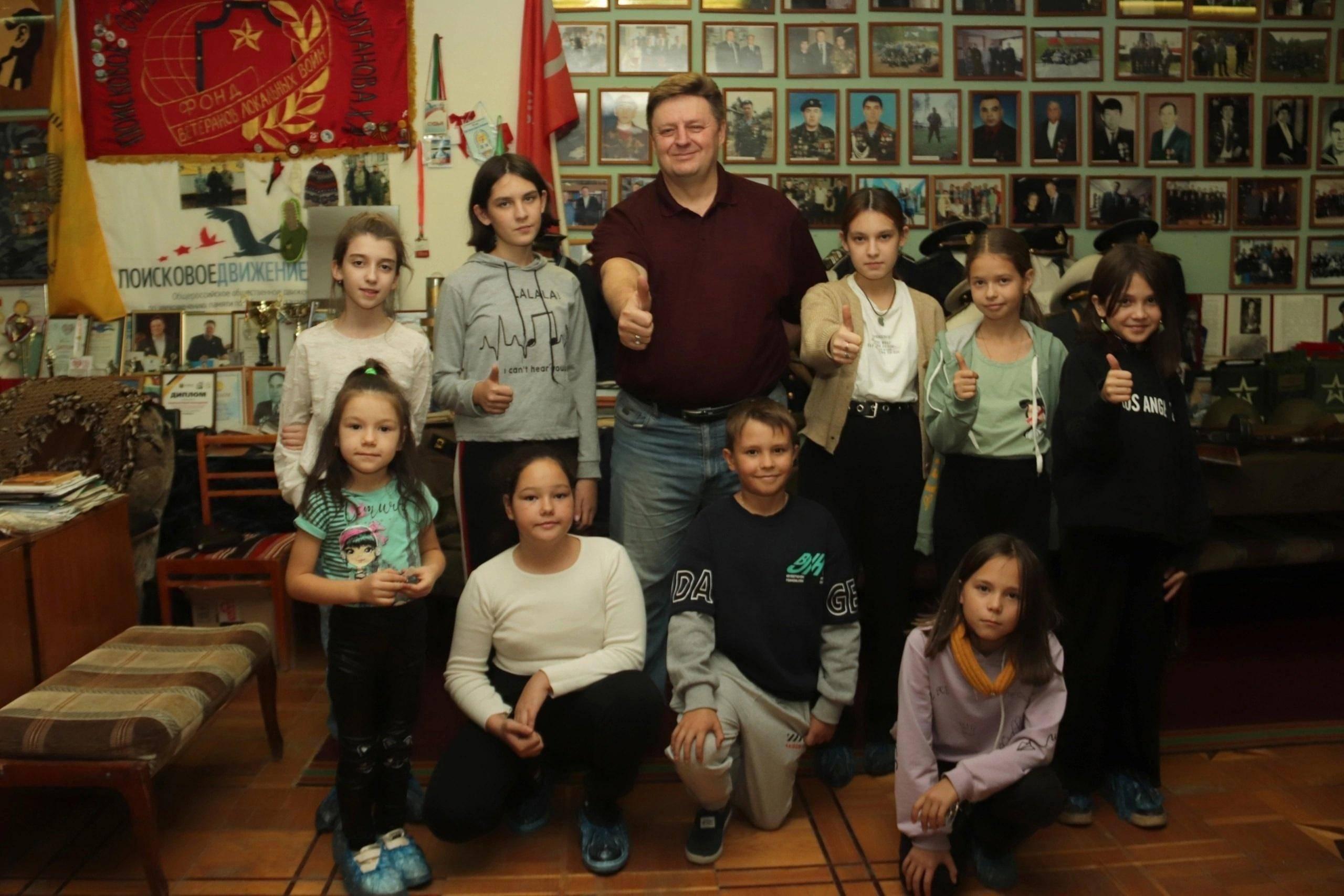 Программа «История вокруг нас»