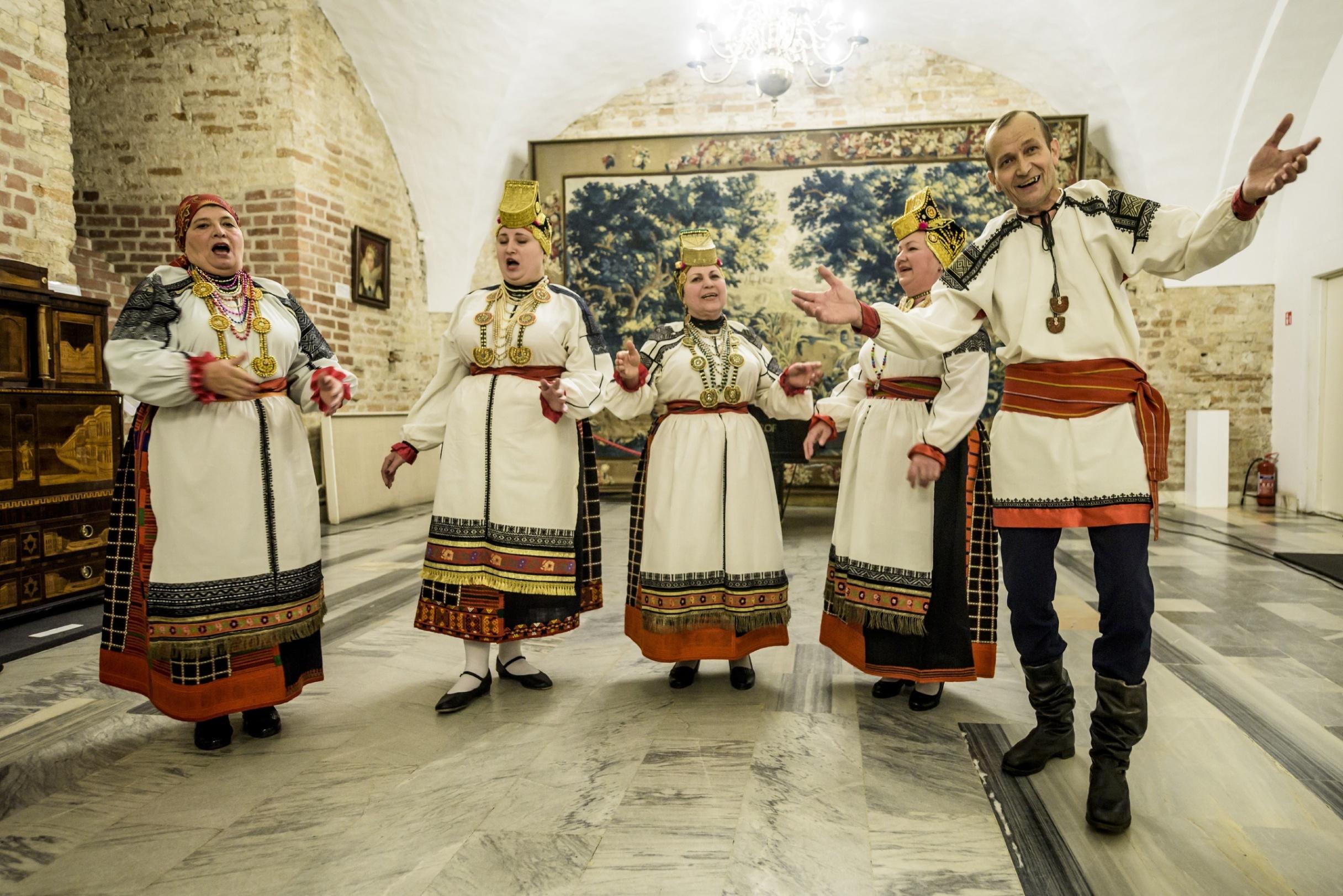 Познавательная программа «Русский народный костюм»