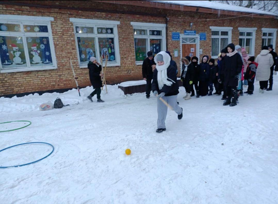 Игровая программа «Новогодние чудеса»
