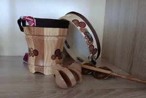 Мастер-класс «Игра на шумовых инструментах»