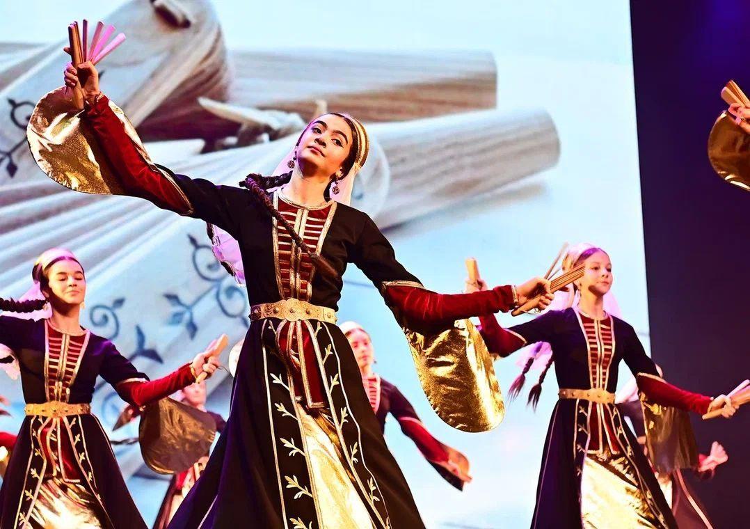 Концертная программа «Возвращение к истокам»