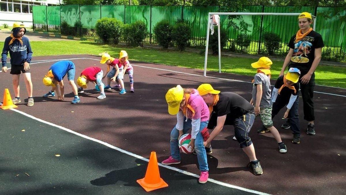 «Нет времени скучать» – спортивно-игровая программа