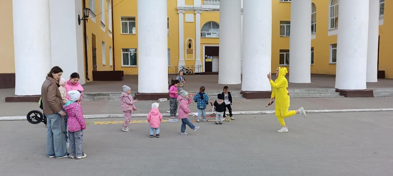 «На зарядку становись и здоровьем зарядись»