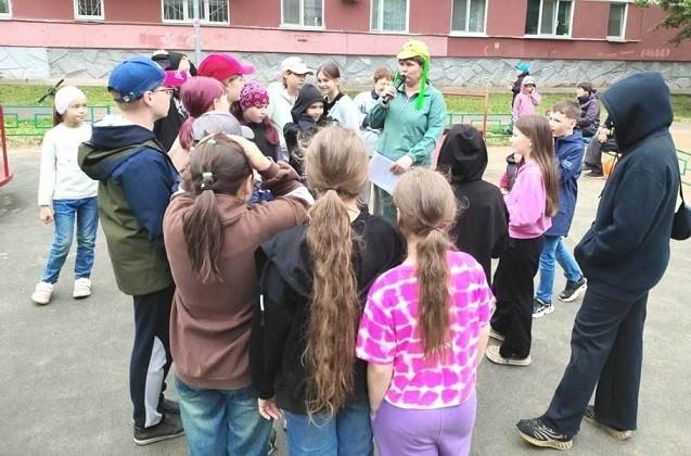 Познавательная программа «Книжные тропинки лета»