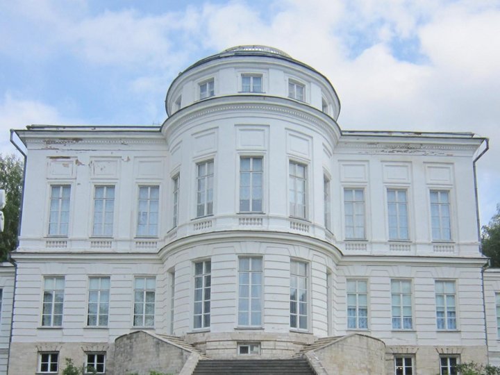 Экспозиция Богородицкого дворца-музея и парка