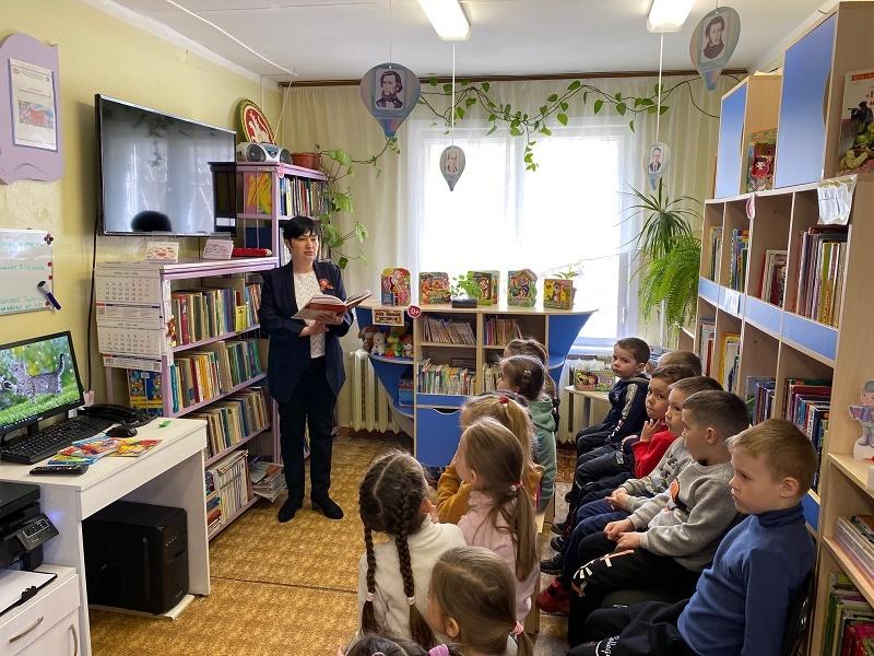 Громкое чтение «Не останься в стороне – прочти книгу о войне»