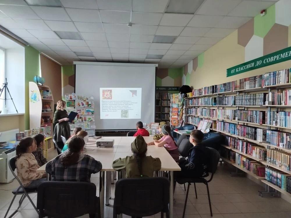 Программа «В книжной памяти мгновения»