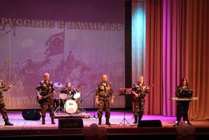 Музыкально-литературный вечер «Россия – родина героев»