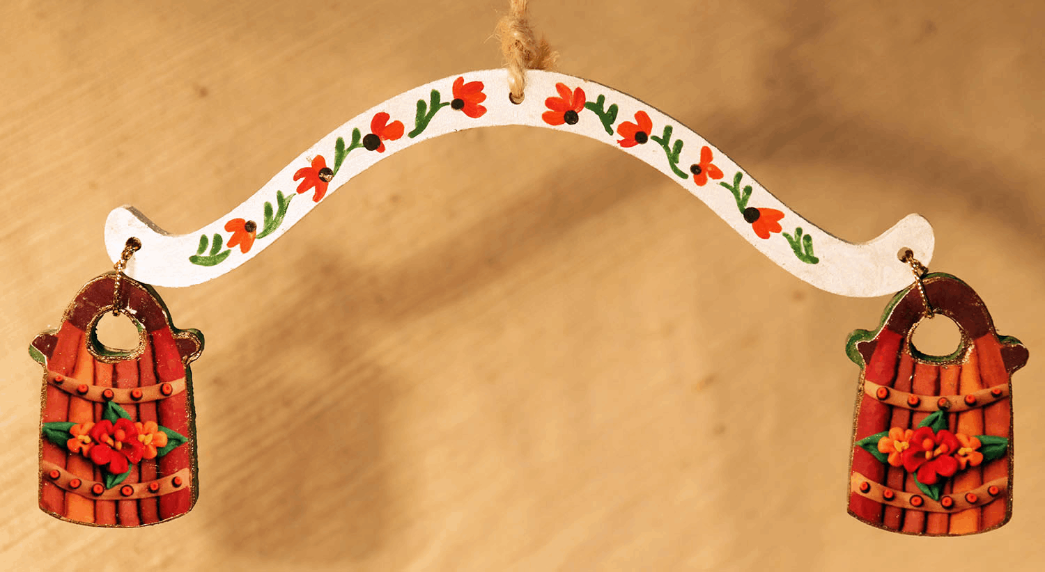 Мастер-класс «Узоры на коромыслах»