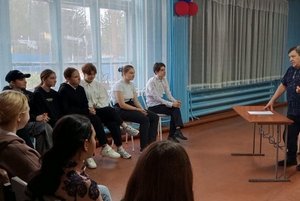 Выставка «Ее величество женщина»