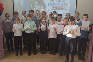 Патриотический час «В книжной памяти мгновения войны»