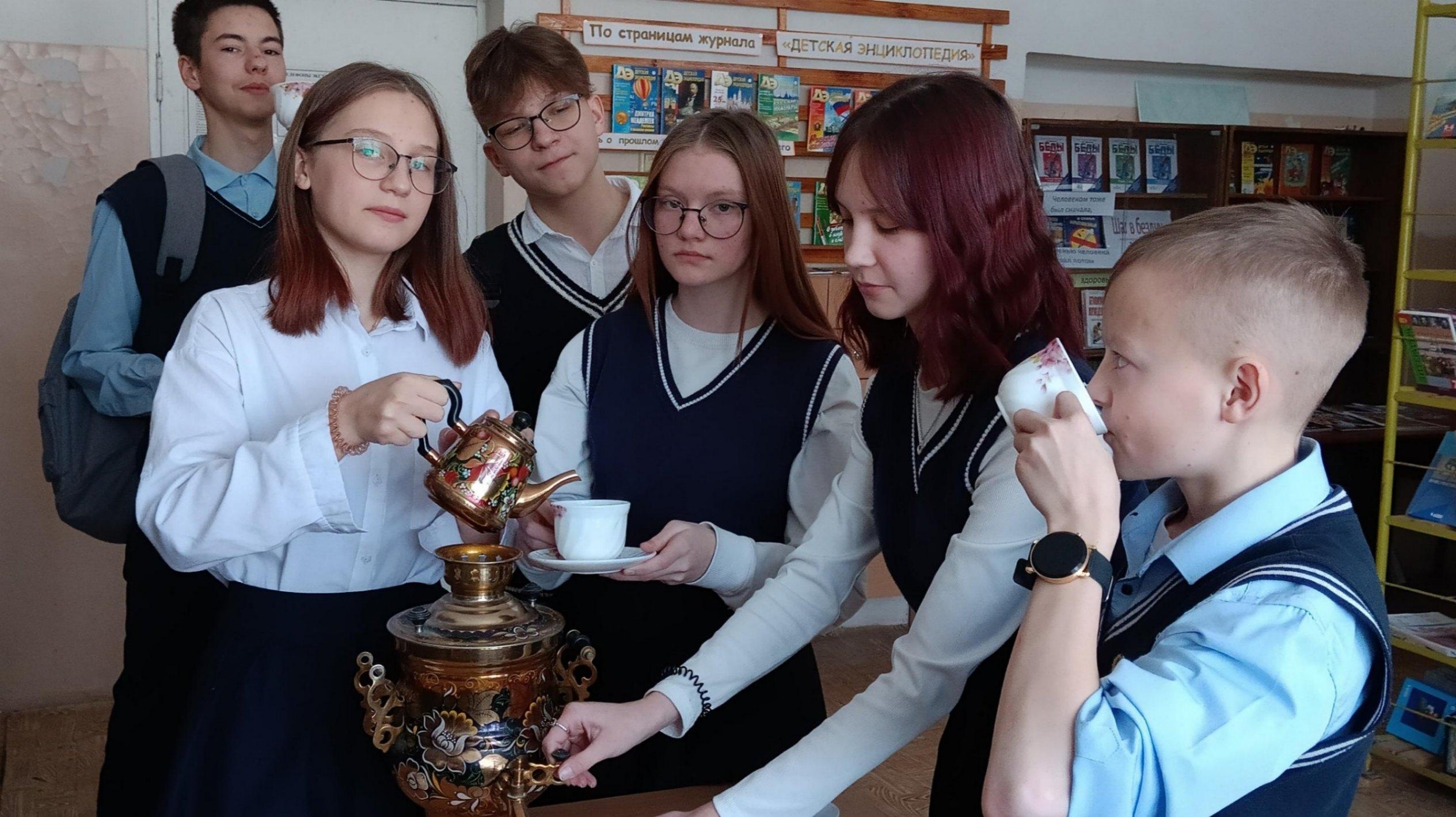 Игра «Знатоки этикета»