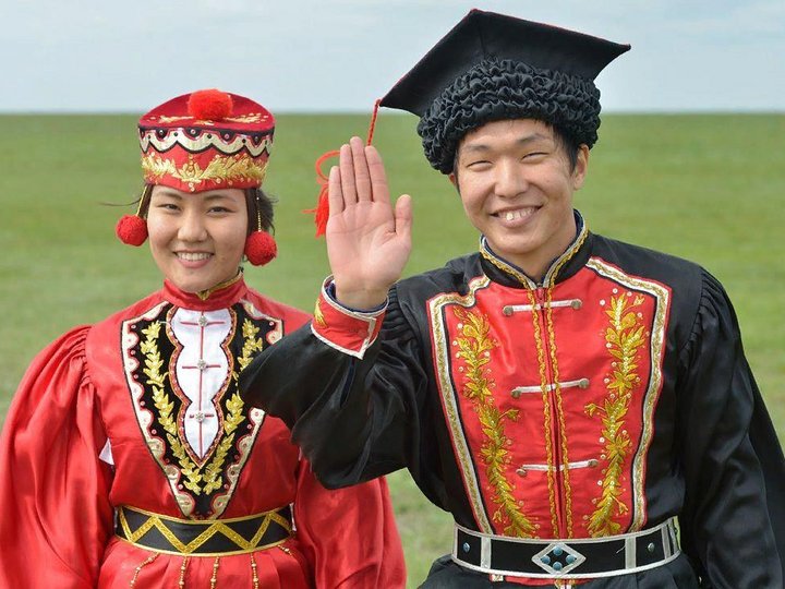 Час традиционной культуры «Калмыцкий национальный костюм»