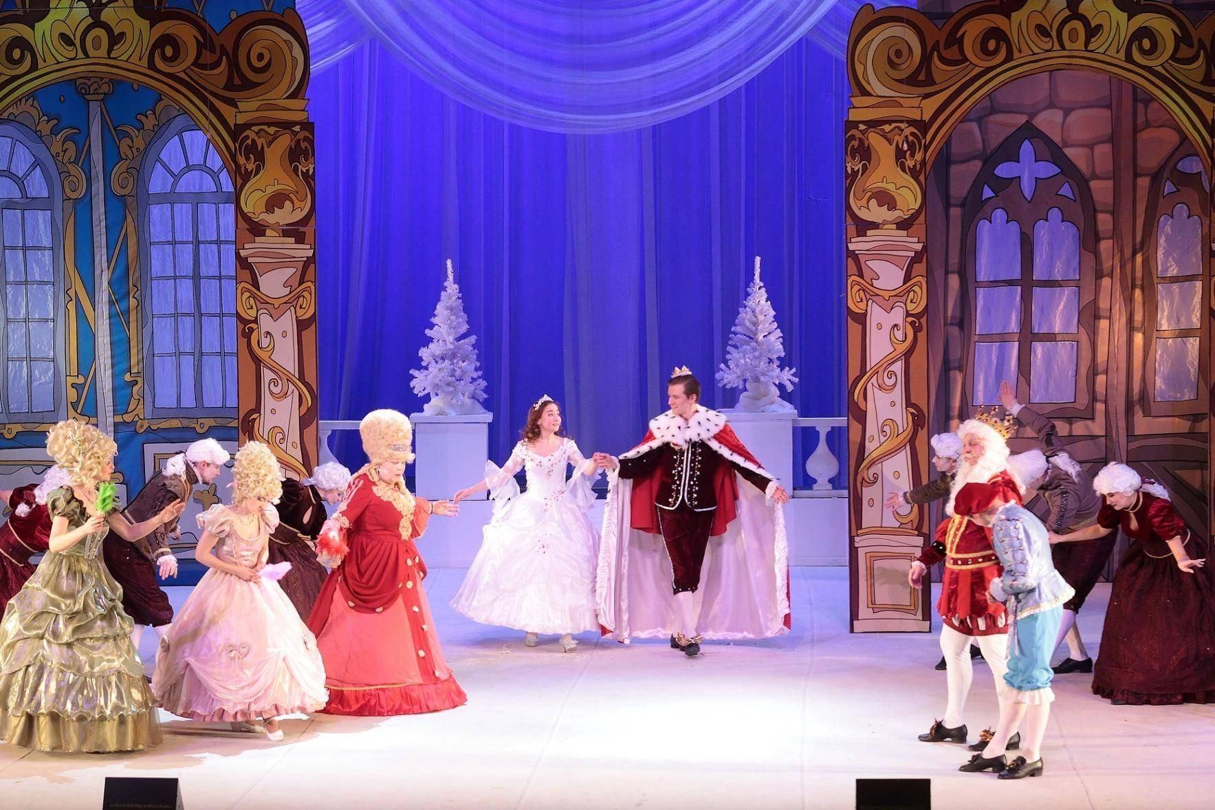 Познавательно-развлекательная игра «В поисках хрустальной туфельки»