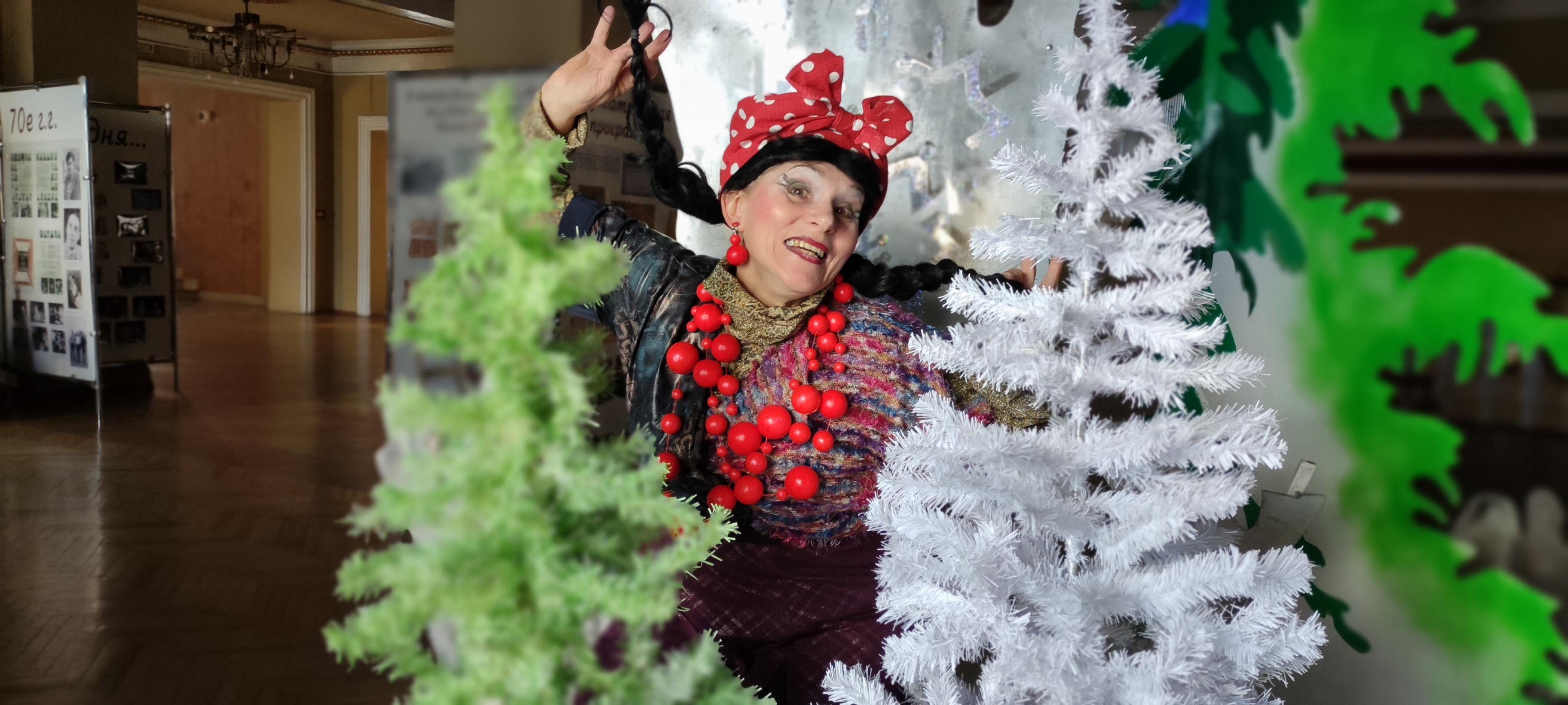 Спектакль «Новогодний переворот Бабы-яги»