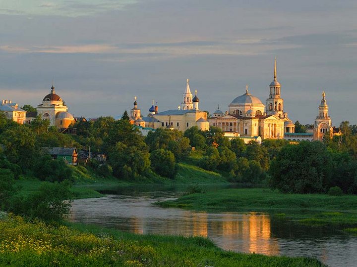 Обзорная экскурсия «Борисоглебский монастырь»