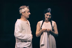 Спектакль «Прикосновение»