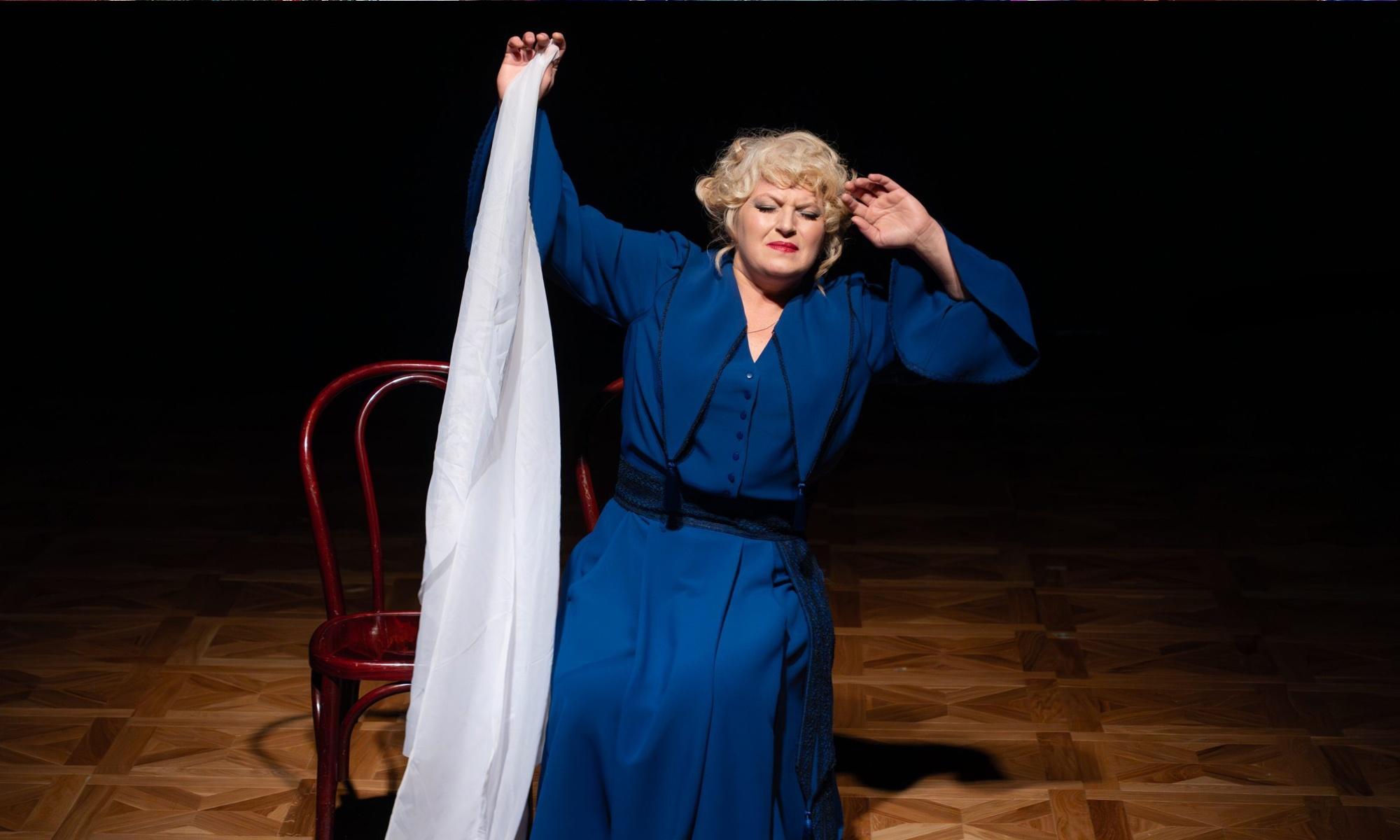 Спектакль-променад «Голоса за сценой»