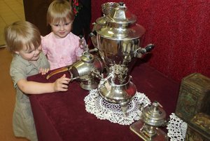 Выставка «Самовар кипит, уходить не велит»