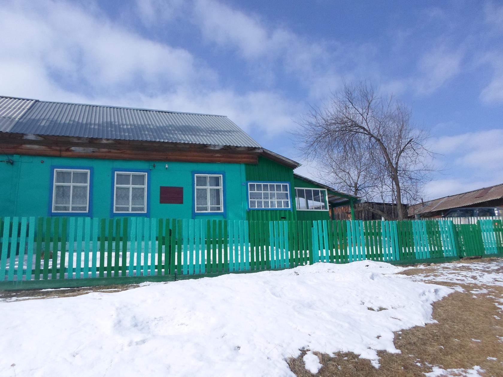 Романовская поселенческая библиотека