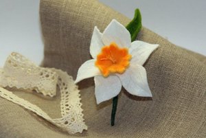 Мастер-класс «Брошь из фетра»