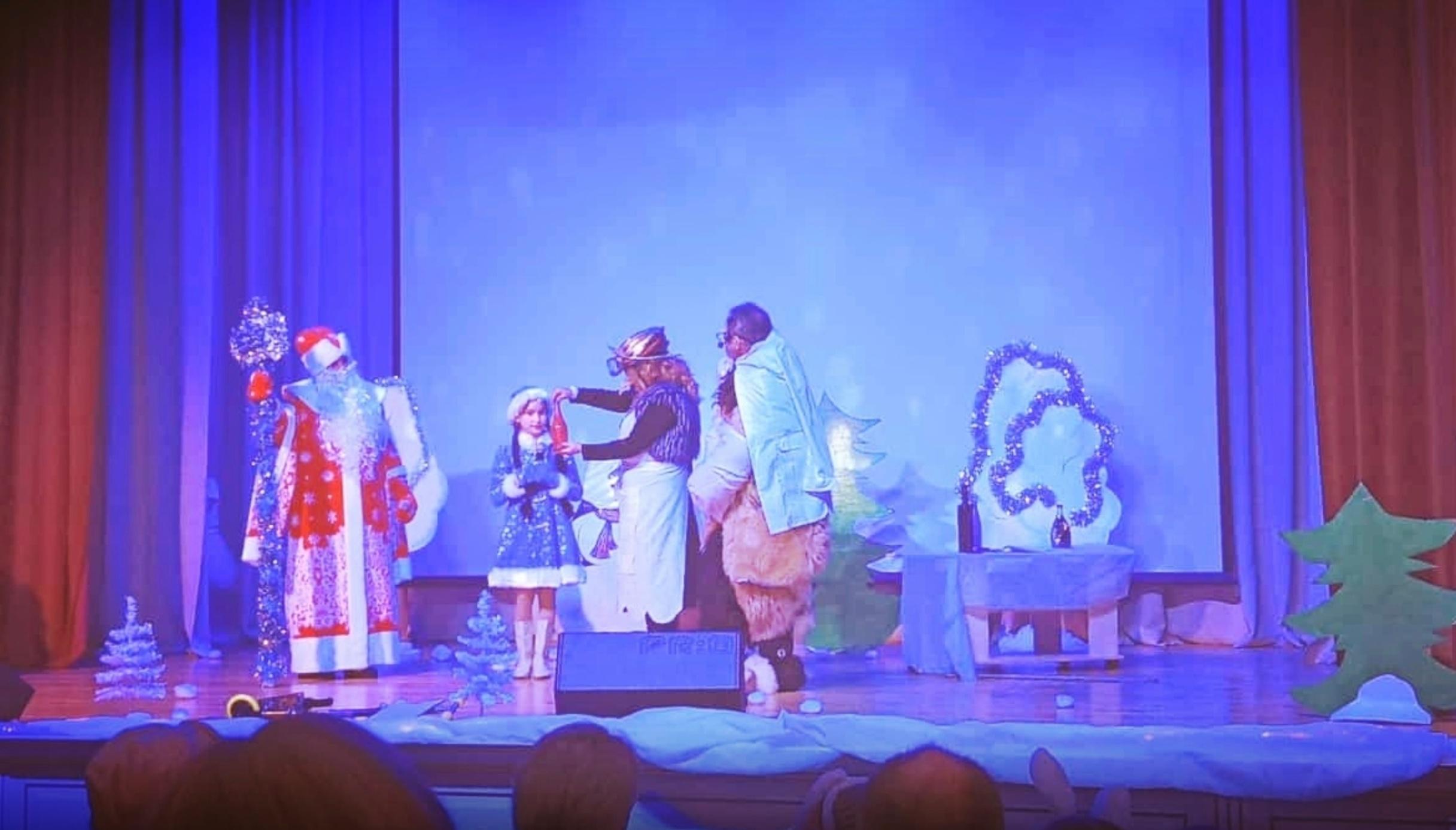 Новогодний театрализованный детский утренник «В гостях у зимней сказки»